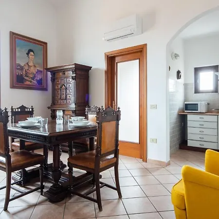 Welcomely - Isole Apartament